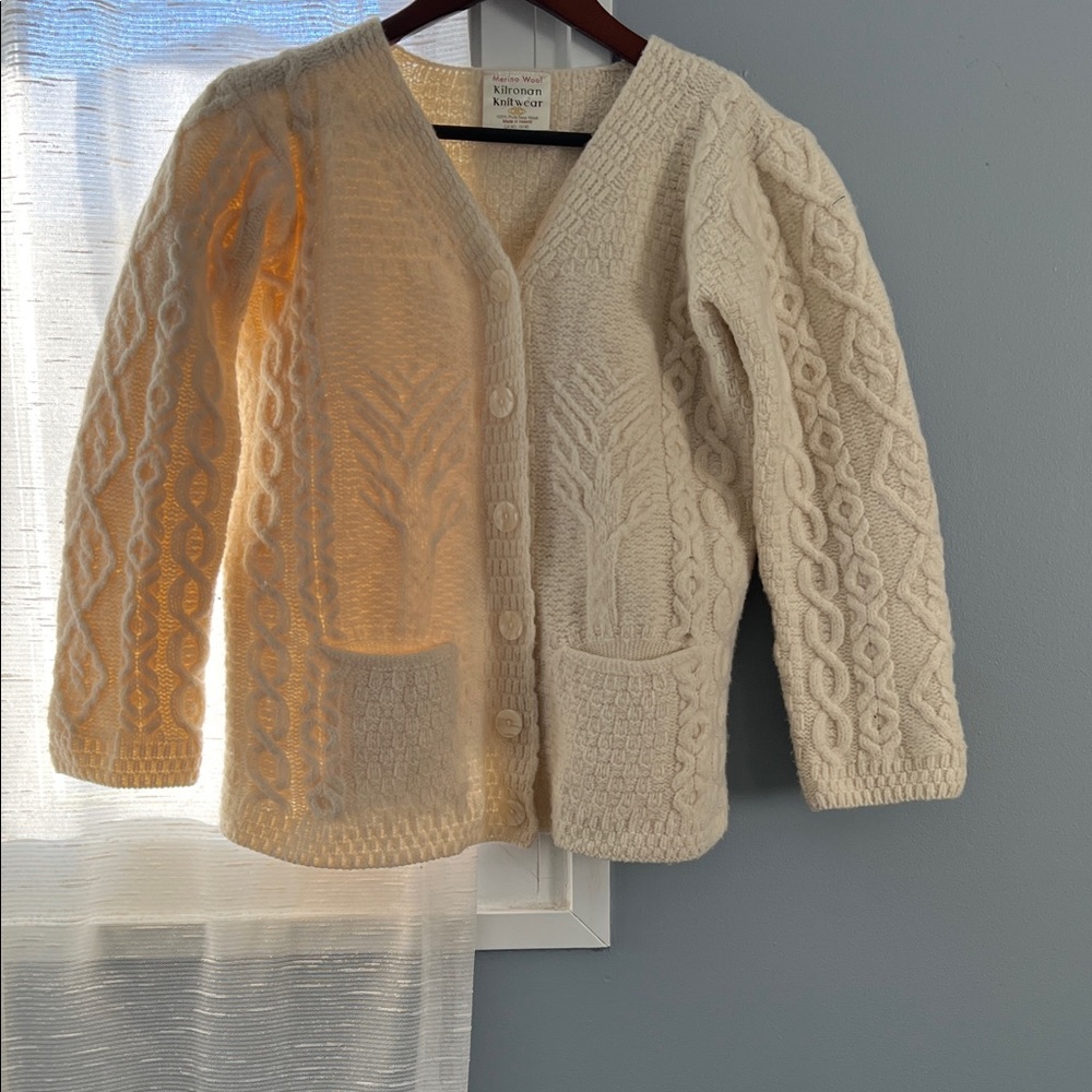 Women's Cream wool tree Cable Knit Cardigan